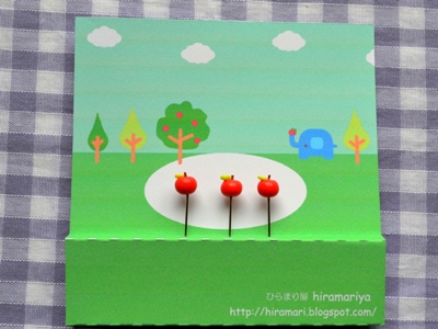 applepins1.JPG